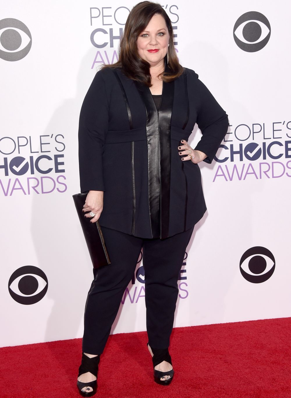 A slabit 20 de kg, iar acum poarta si tinute mulate. Cat de bine arata acum Melissa McCarthy