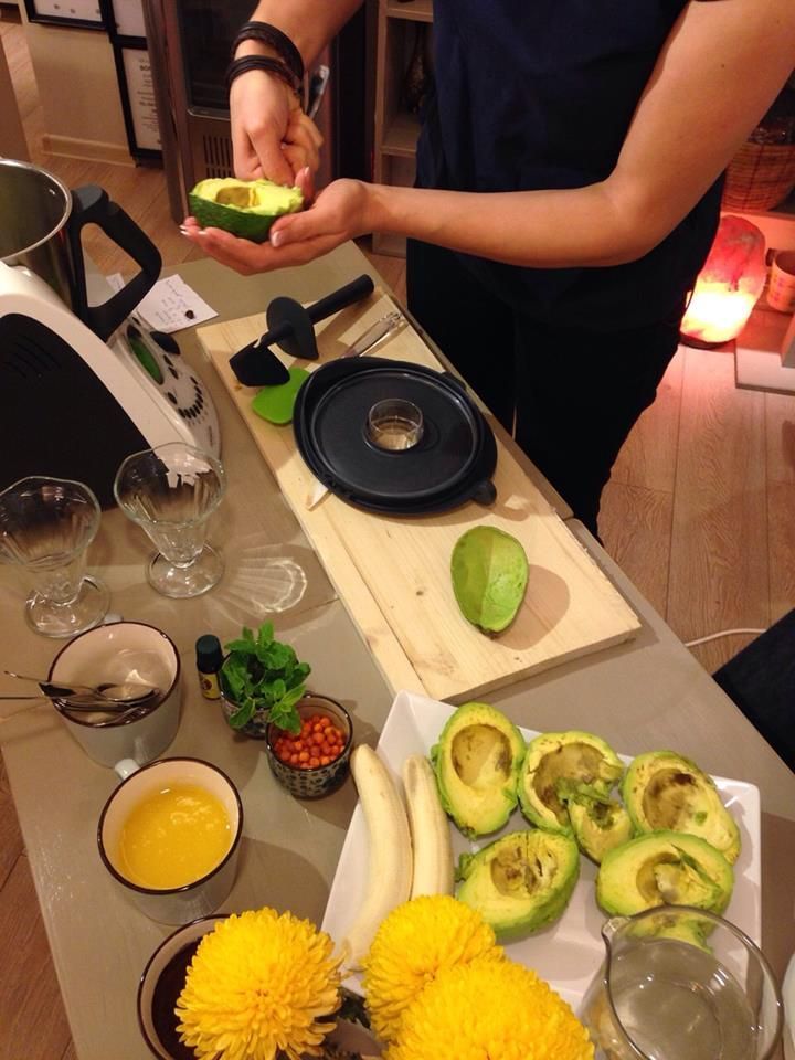 10 motive pentru care sa consumi avocado