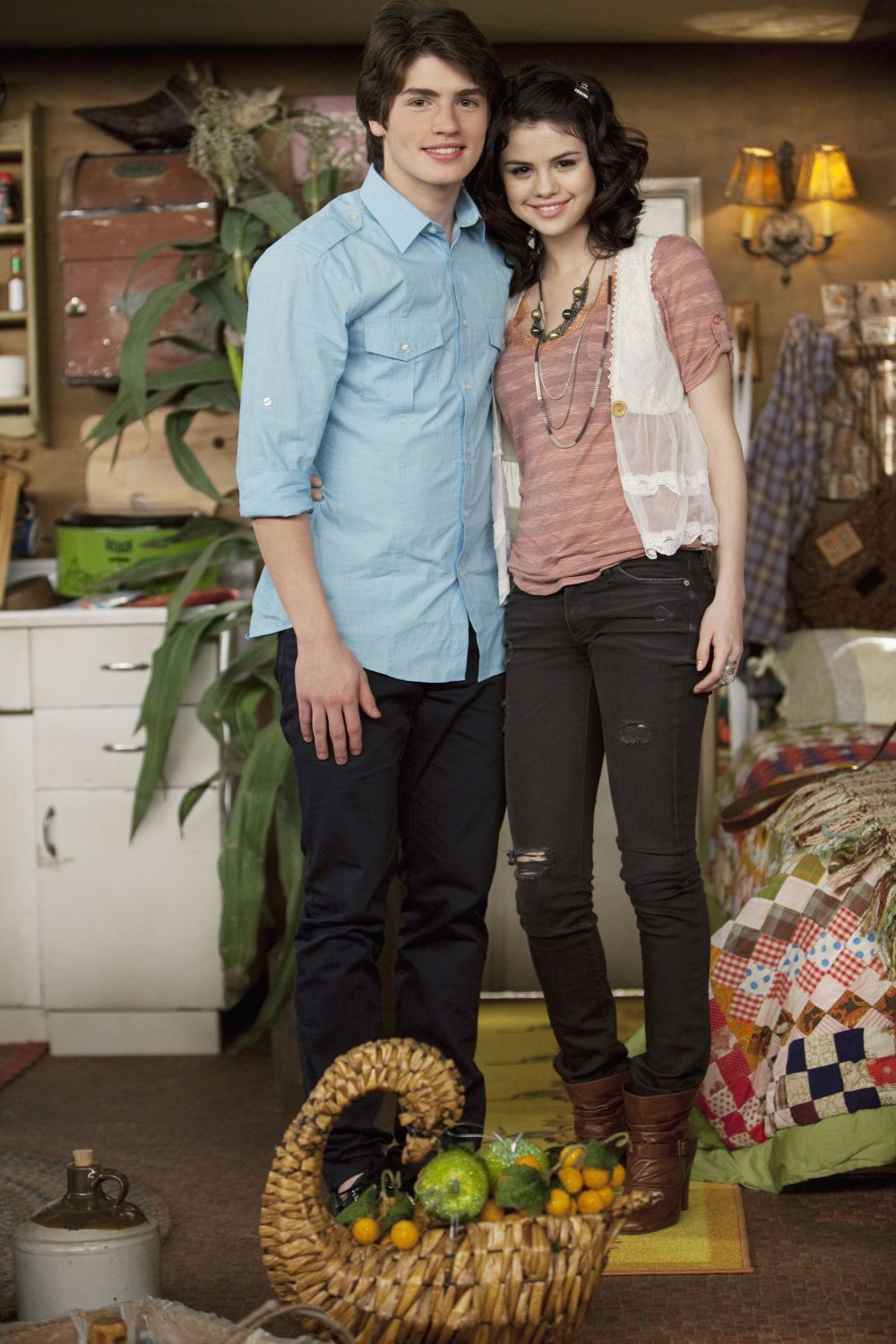 El a fost iubitul Selenei Gomez in Wizards of Waverly Place. Ce face acum si cat de sexy este Gregg Sulkin