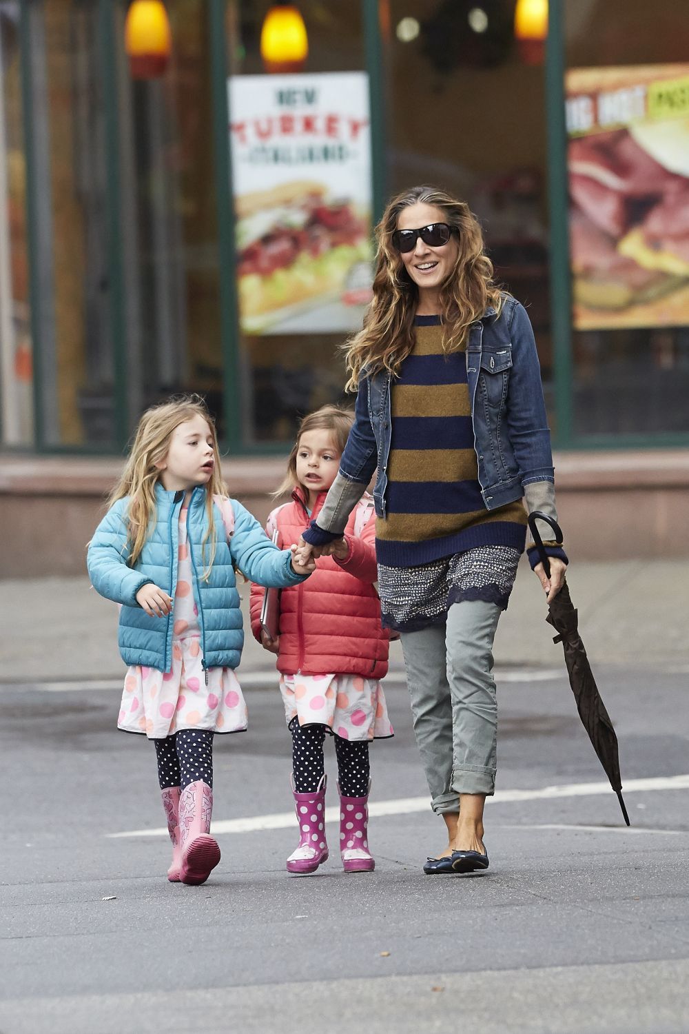 Cele mai stilate fetite din New York. Gemenele Sarahei Jessica Parker, adorabile la o plimbare alaturi de mama lor