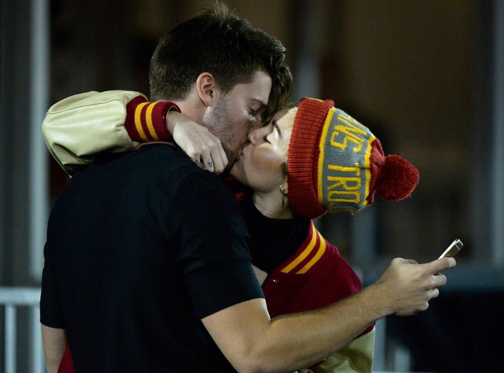 Vesti pentru fanii cuplului Miley Cyrus-Patrick Schwarzenegger. Ce s-a aflat in urma cu putin timp despre cei doi