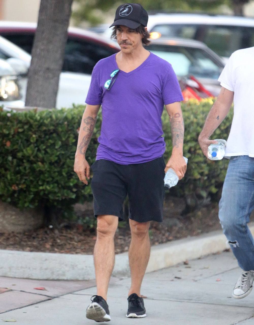 S-a despartit de iubita mai tanara, iar acum se intalneste cu alt model. Cum arata noua cucerire a lui Anthony Kiedis