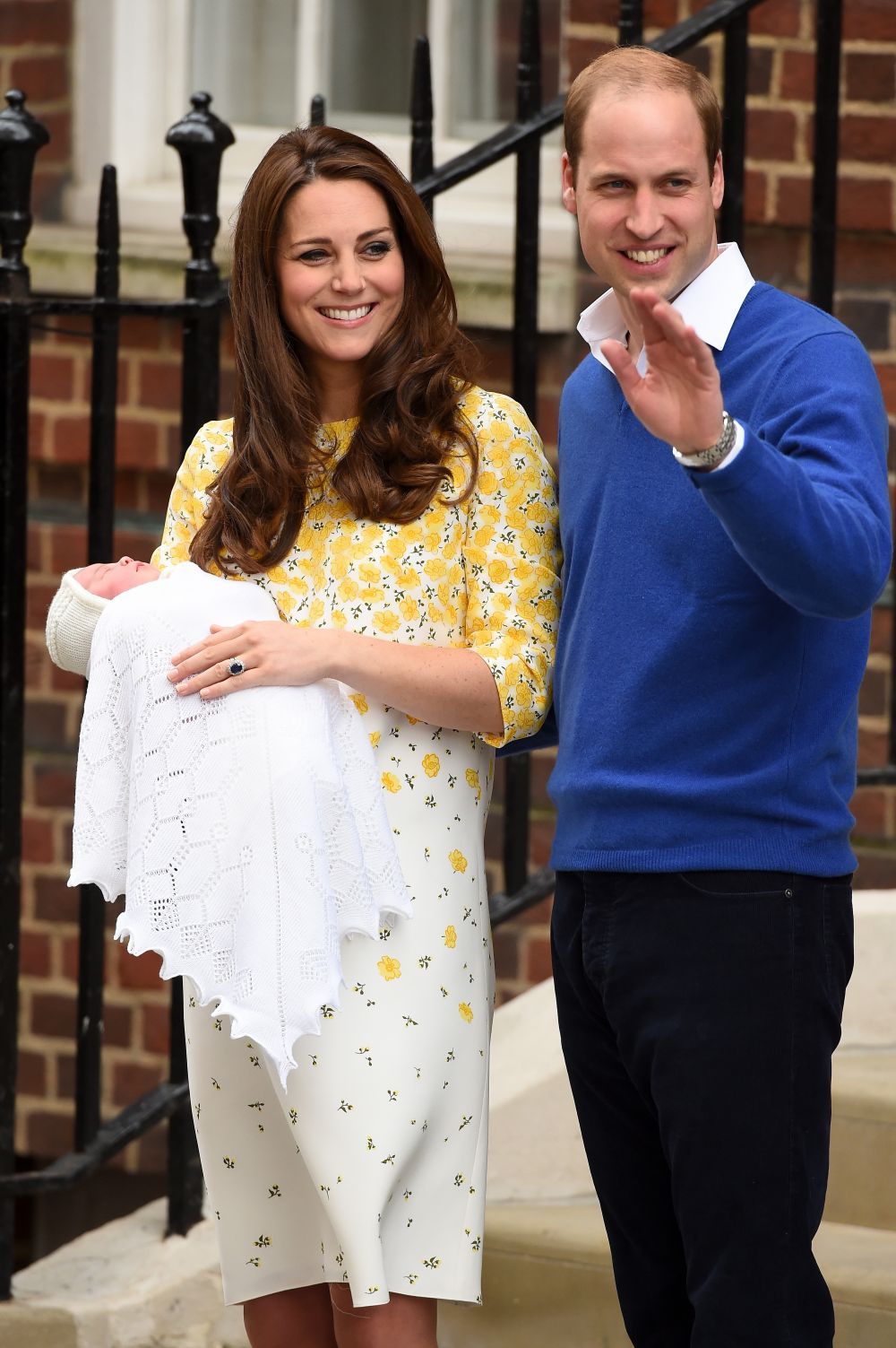 Primele imagini de la botezul printesei Charlotte. Cat de frumoase au fost ea si Kate Middleton