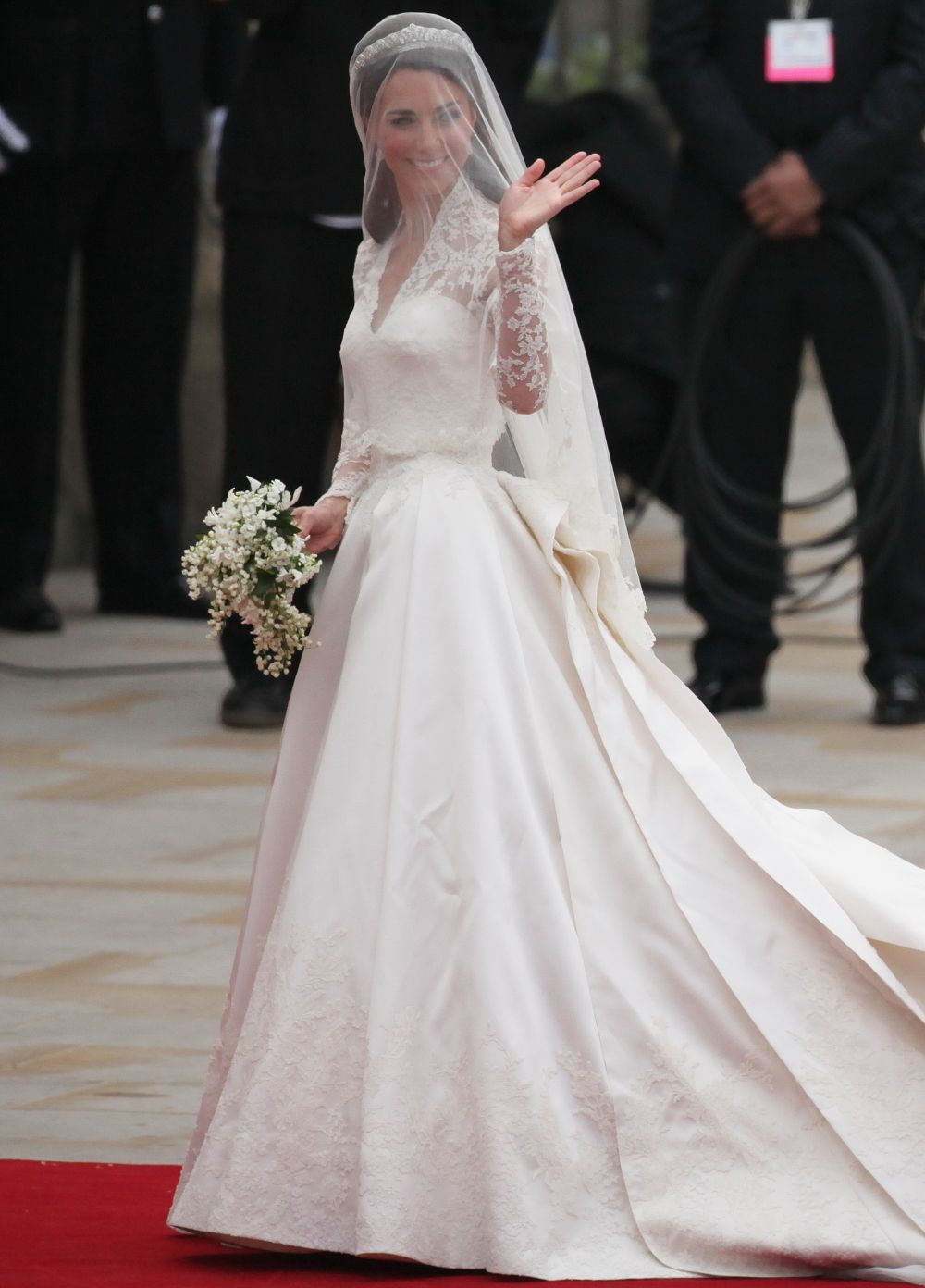 Cele mai reusite aparitii ale lui Kate Middleton in rochii din dantela. Dovada ca Ducesa adora acest material