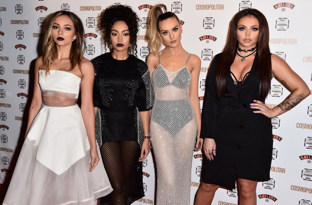 Vedeta cu cei mai frumosi ochi albastri a impresionat intr-o rochie cu lenjeria la vedere. Cum a aparut Perrie Edwards