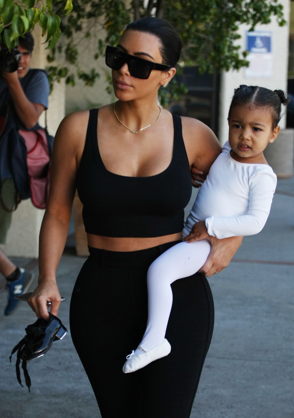 A scapat 14kg in 4 saptamani. Cum a reusit Kim Kardashian sa slabeasca atat de mult si repede dupa nastere