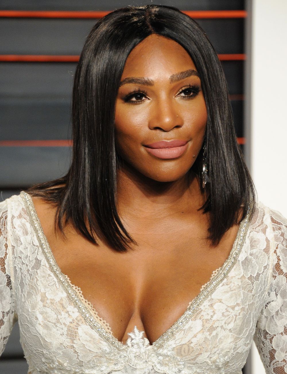 Maria Sharapova vs. Serena Williams: Cum s-au imbracat cele doua sportive la petrecerea dupa gala Oscar 2016
