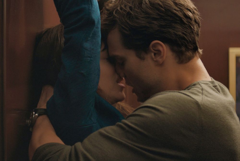 Cel mai prost cuplu de pe marile ecrane revine in forta. Cum au fost surprinsi Dakota Johnson si Jamie Dornan