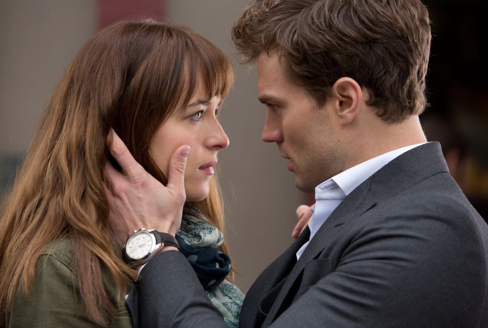 Imagini noi de pe platourile Fifty shades of Grey . Ipostazele in care au fost surprinsi Dakota Johnson si Jamie Dornan