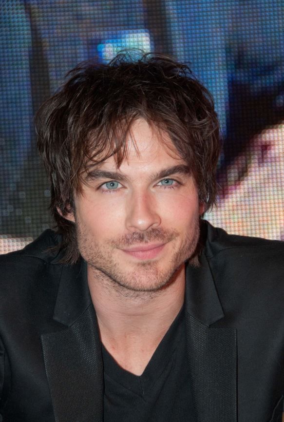 Veste importanta pentru fanii Vampire Diaries. Dupa plecare Ninei Dobrev, un alt actor iubit face anuntul