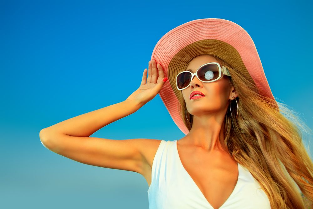 5 piese-cheie de care ai nevoie vara asta ca sa te admire toata lumea. Ce sa porti ca sa fii in trend