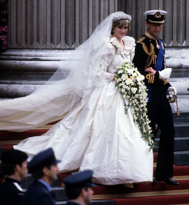 19 ani de la disparitia Printesei Diana, astazi. Cele mai emotionante detalii despre viata celei mai iubite printese
