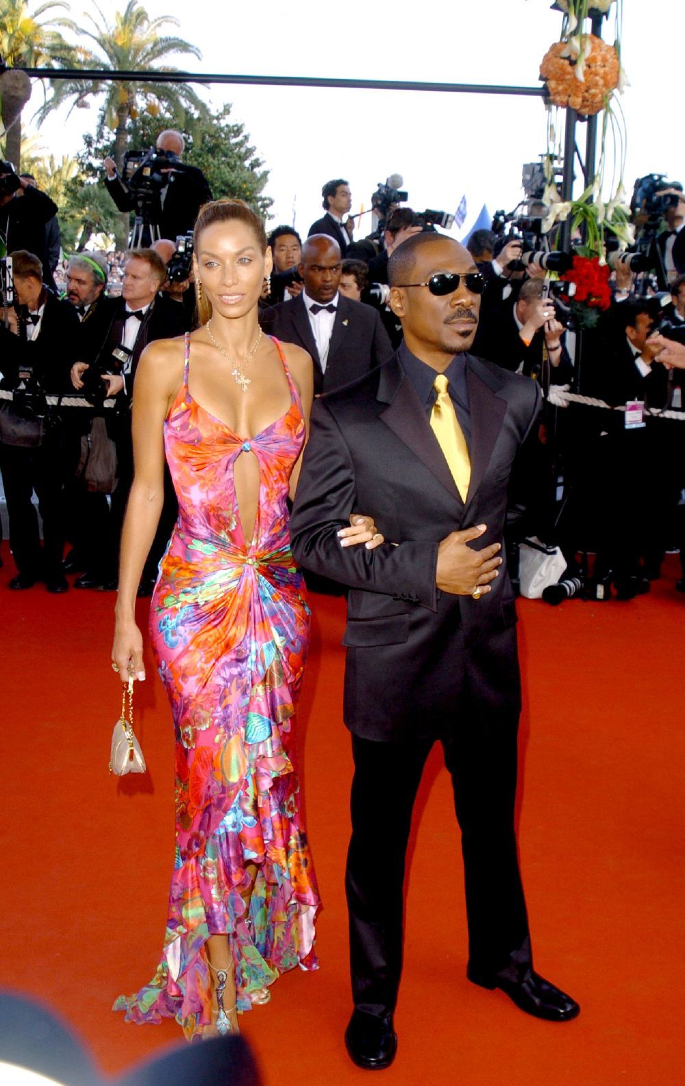 Are 48 de ani si a nascut 5 copii, dar arata impresionant. Fosta sotie a lui Eddie Murphy sfideaza legile naturii