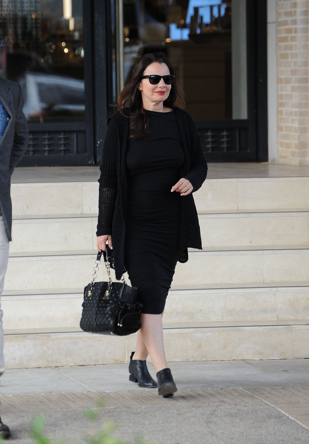 Dadaca, la 59 de ani. Cum a fost surprinsa Fran Drescher pe strazile din Beverly Hills