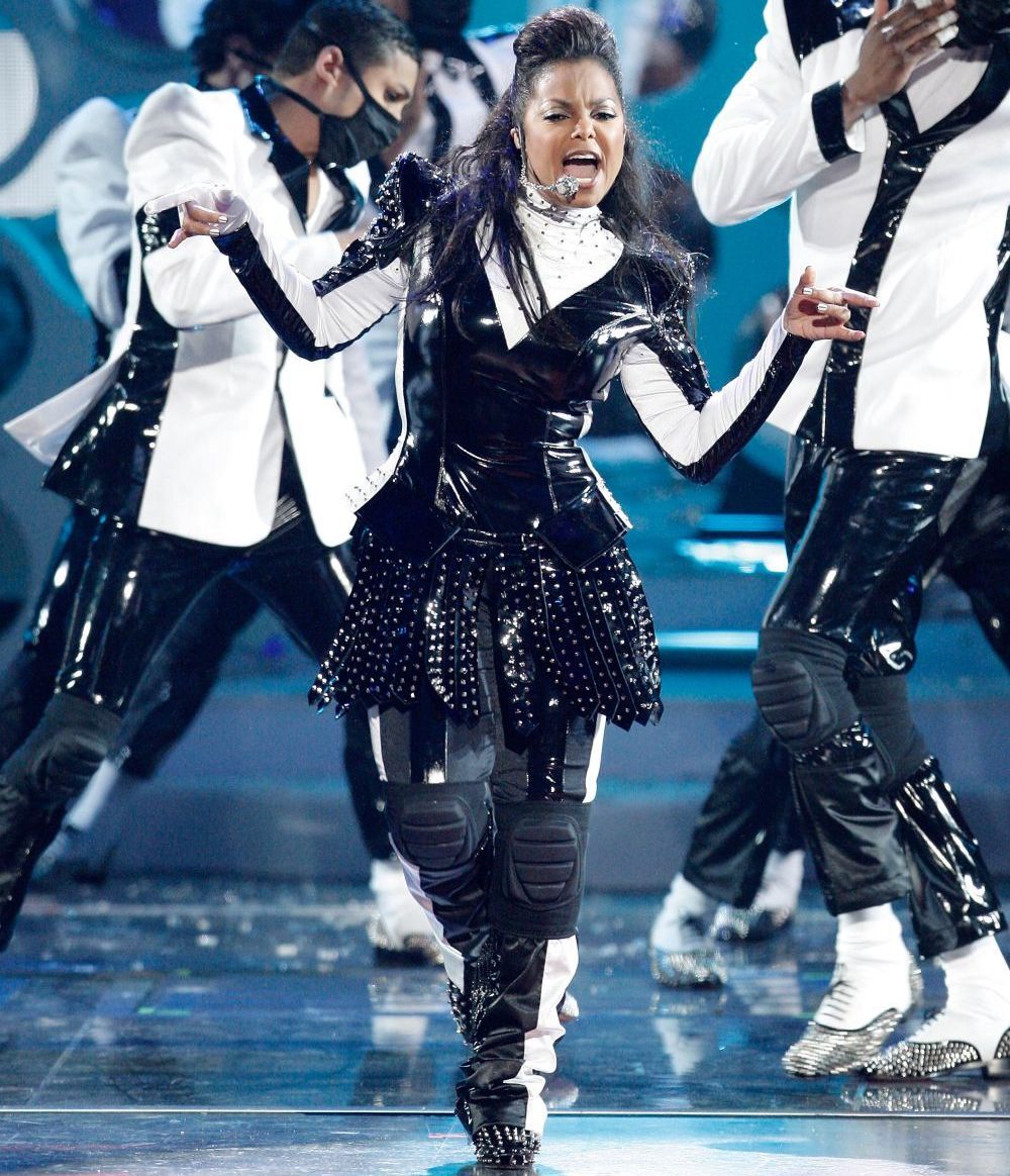 A nascut primul sau copil, la 50 de ani. Janet Jackson a devenit mamica