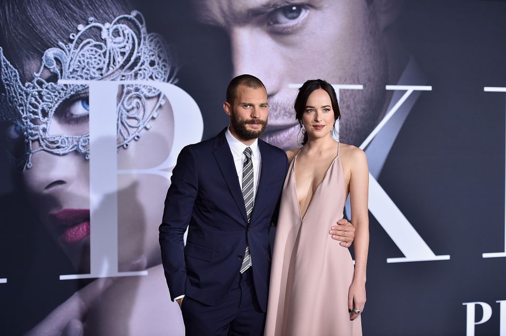 Sunt absolut superbe. Cum arata fetitele lui Jamie Dornan, cel mai ravnit barbat al momentului