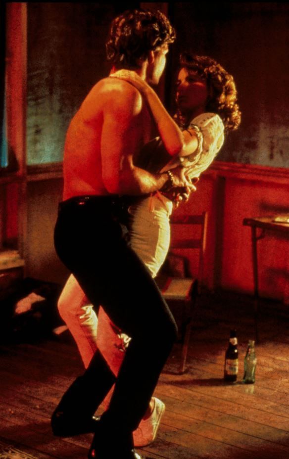 Joaca rolurile iconice din noul Dirty Dancing . Cum arata actorii care repun in scena unul dintre cele mai iubite filme