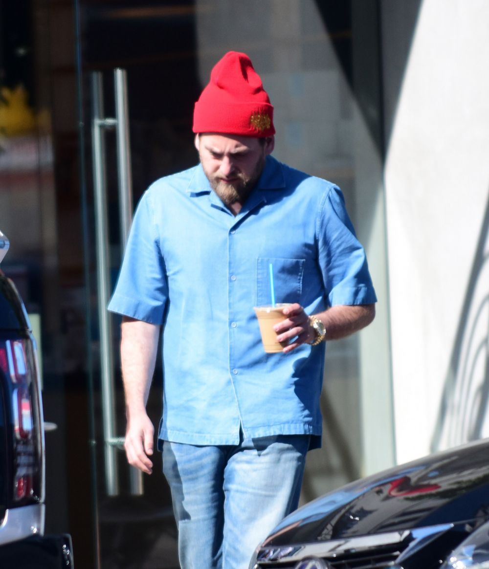 Jonah Hill, de nerecunoscut. A slabit in mod impresionant si nu mai seamana deloc cu actorul care cantarea 136 kg