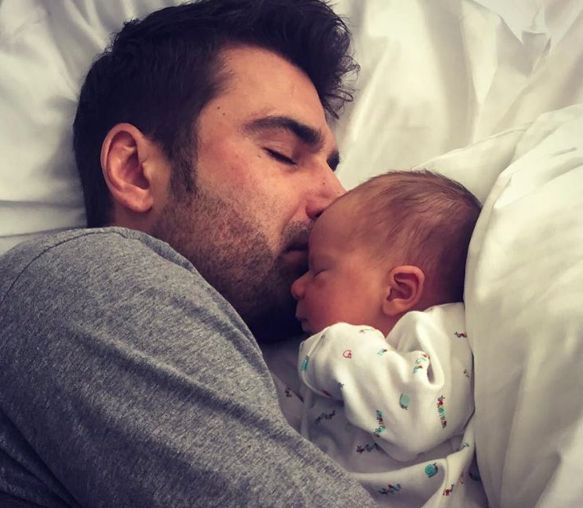 Adrian Mutu si sotia, noapte mondena in oras. Cat de bine arata Sandra la o luna de la nastere