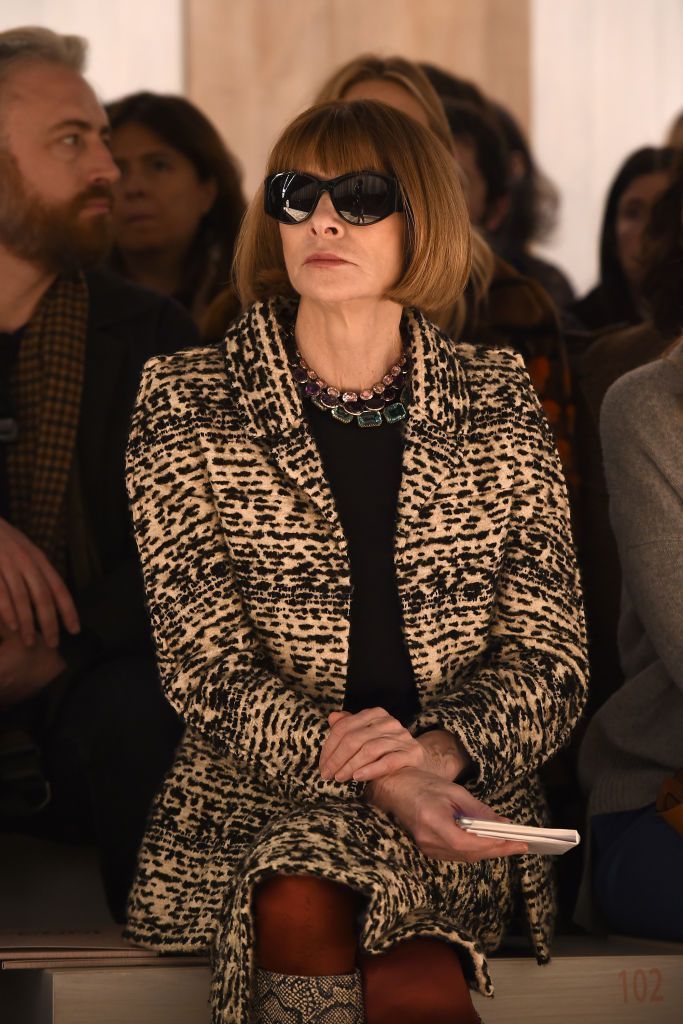 Nu e de mirare ca Victoria Beckham si Anna Wintour nu rad niciodata! Studiile spun ca zambetul nu e in avantajul nostru