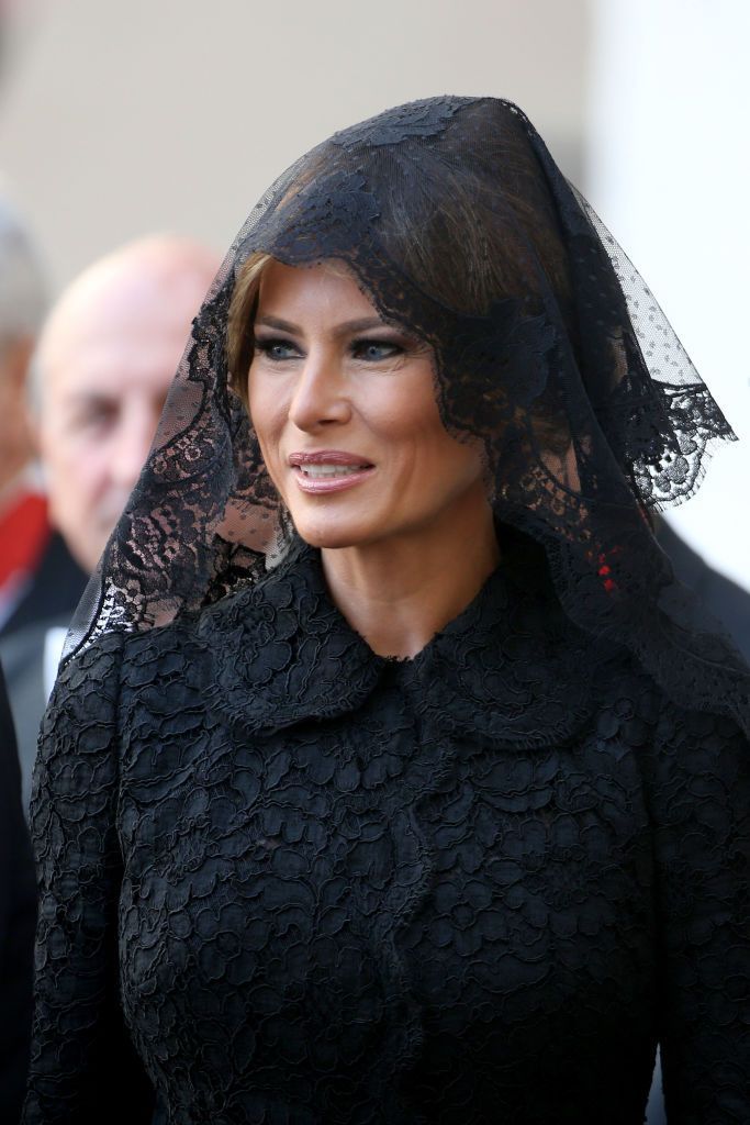 Melania Trump, aparitie senzationala la Vatican. Prima Doamna a glumit cu Papa pe seama sotului ei&nbsp;