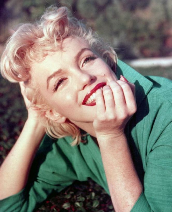 Trucuri vechi de 60 de ani. Ce secrete aveau divele de la Hollywood, inainte de moda siliconului si a botoxului