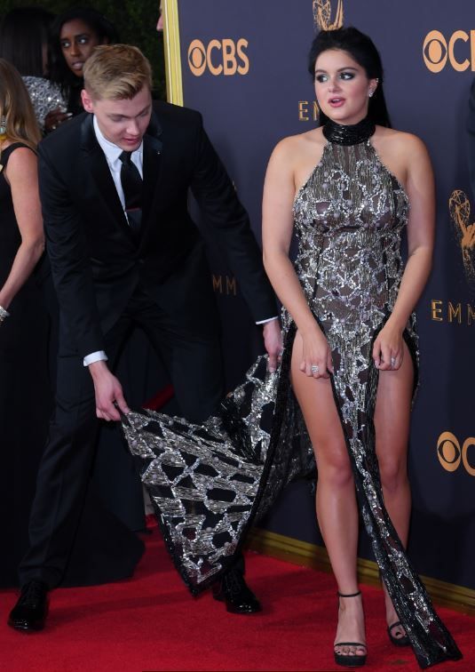 Ariel Winter, fara lenjerie intima la premiile Emmy! Ce tinuta a ales actrita de 19 ani!
