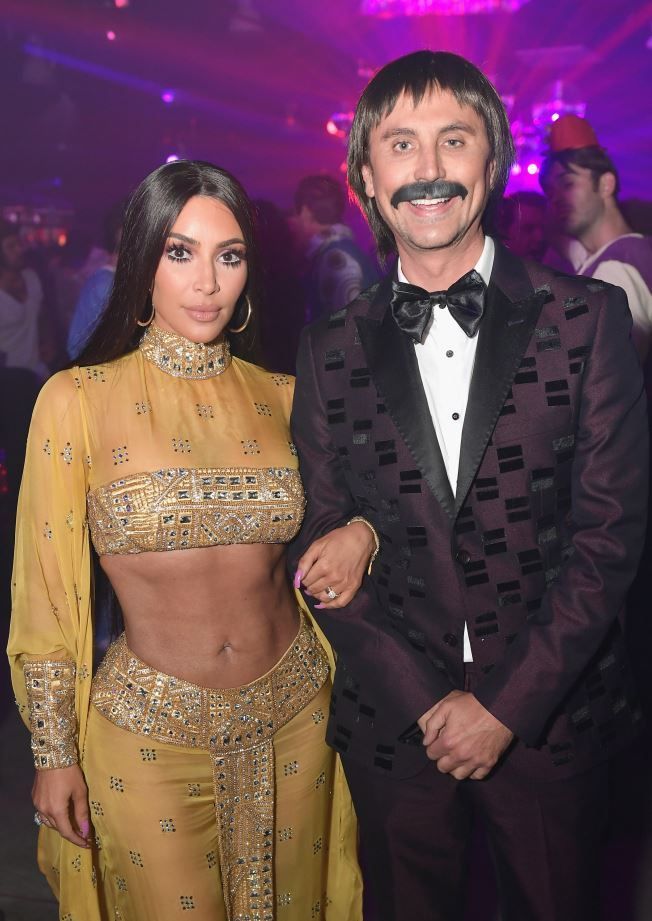 Kim Kardashian, parada de costume sexy. Vedeta a trecut prin cele mai mari transformari pentru a sarbatori Halloween-ul