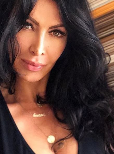 Mihaela Radulescu, extrem de sexy pe Instagram. Cum s-a pozat vedeta si ce reactie au avut fanii ei