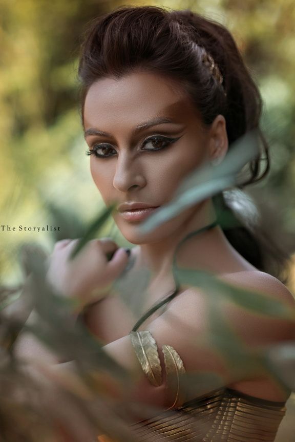 Cătălina Ponor redevine zeiță de la Atena printr-o transformare spectaculoasă de look realizată de Adrian Perjovschi