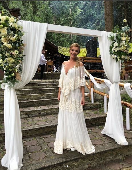 Diana Dumitrescu s-a căsătorit &icirc;n secret. Cum a arătat rochia de mireasă