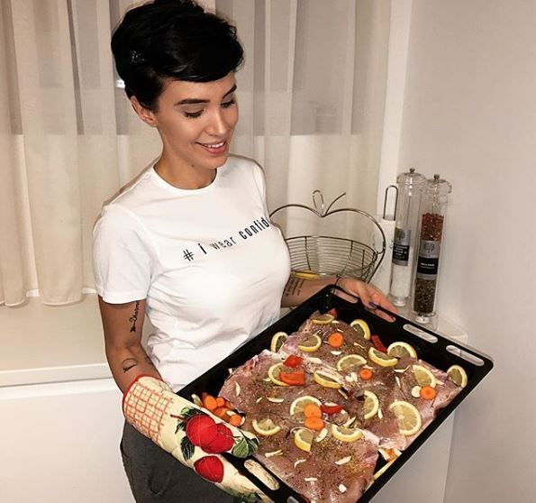 A născut &icirc;n urmă cu 2 luni și arată impecabil. Dieta Adelinei Pestrițu: Simt cum se pierd kilogramele, fără prea mari eforturi
