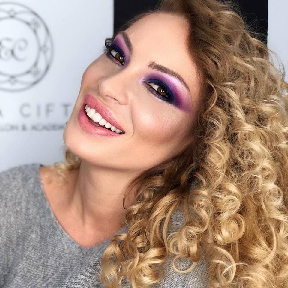 Ce spun specialiștii despre mireasa Valentina Pelinel! Cum și-a ales rochiile din ziua nunții! &ldquo;Și-a mascat sarcina fără eforturi&rdquo;