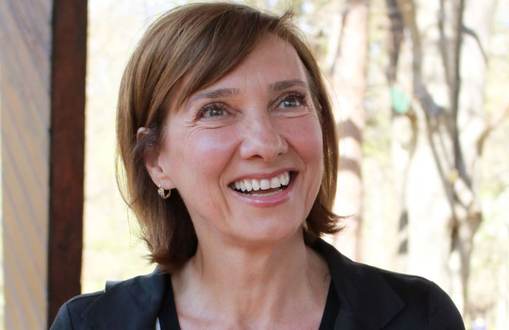 Ce ținută a ales Carmen Iohannis, &icirc;n vizită la Episcopia Rom&acirc;nă din Italia