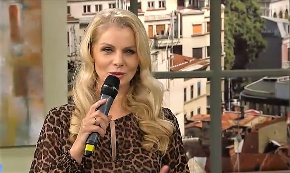 Anastasia Lazariuc și nepoata ei cea mare ies &icirc;n oraș &icirc;mpreună: Toată lumea crede că ea e mama mea