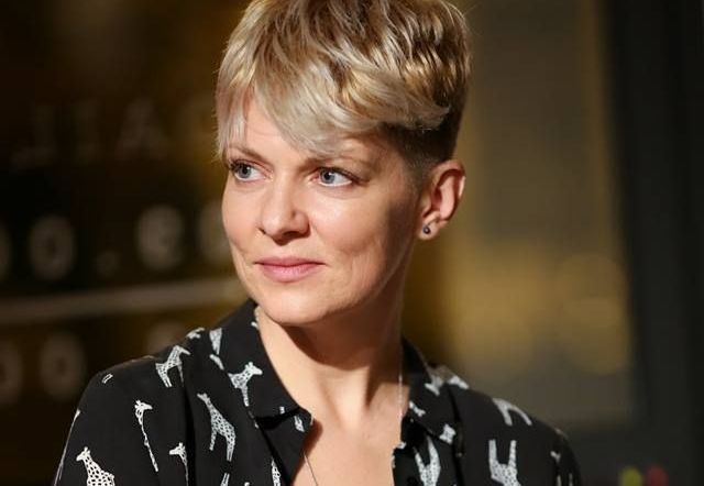 Dana Nălbaru &icirc;i face educație sexuală fiului ei de 3 ani. &rdquo;Consider că am procedat corect&rdquo;