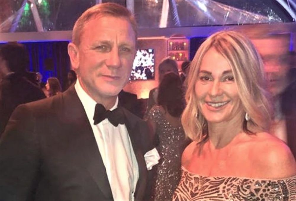 Cum s-a fotografiat Daniel Graig alături de Nadia Comăneci la Globurile de Aur. Bond, las-o mai moale!