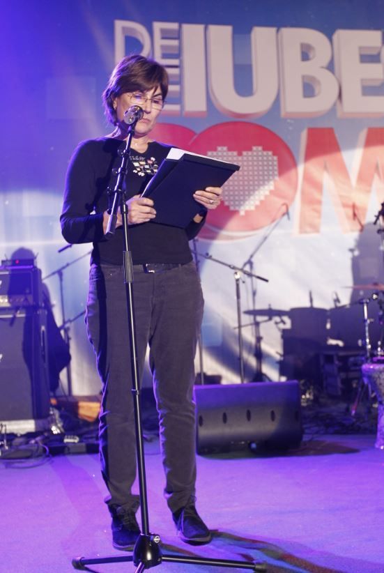 Femei de succes. Teodora Dragomirescu, secretar de redacție Știrile PRO TV: &rdquo;Mi se spune Mama răniților&rdquo;