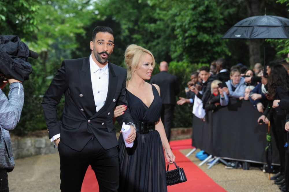 &Icirc;nșelată și torturată! Pamela Anderson s-a rupt definitiv de iubitul fotbalist