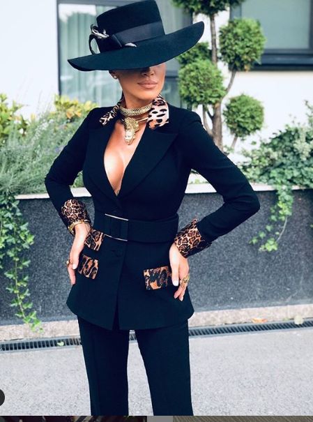 Adelina Pestrițu, atracția serii la o petrecere mondenă. Cum s-au &icirc;mbrăcat vedetele