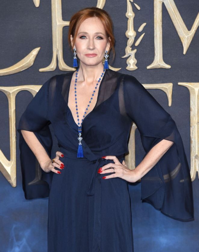 Autoarea romanelor Harry Potter, J. K. Rowling, a donat peste 17 milioane &euro;. Unde au ajuns banii