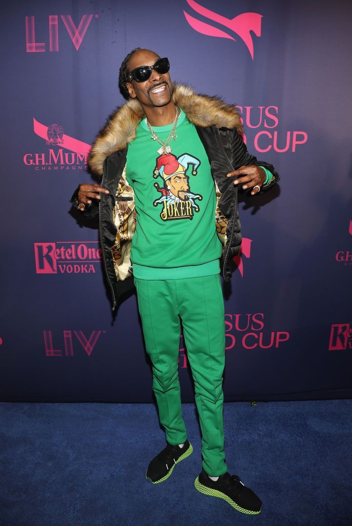 Snoop Dogg, o viaţă &icirc;nvăluită &icirc;n ,,fum&rdquo;. Tot ce trebuie să ştii despre rapperul american