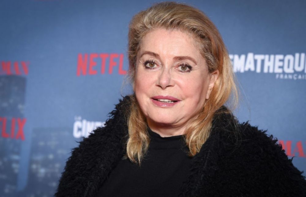 Catherine Deneuve, la spital după ce a suferit un atac cerebral. Reacția familiei actriței de 76 de ani