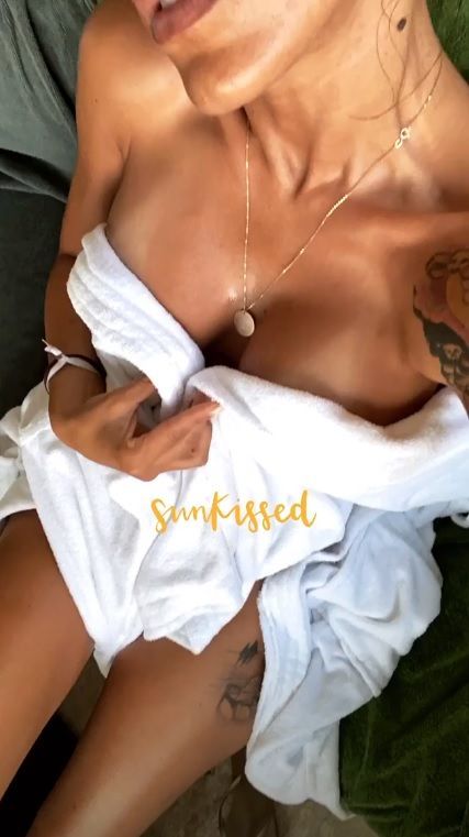 Ruby și-a arătat bronzul pe Instagram! Cum le-a aprins imaginația fanilor