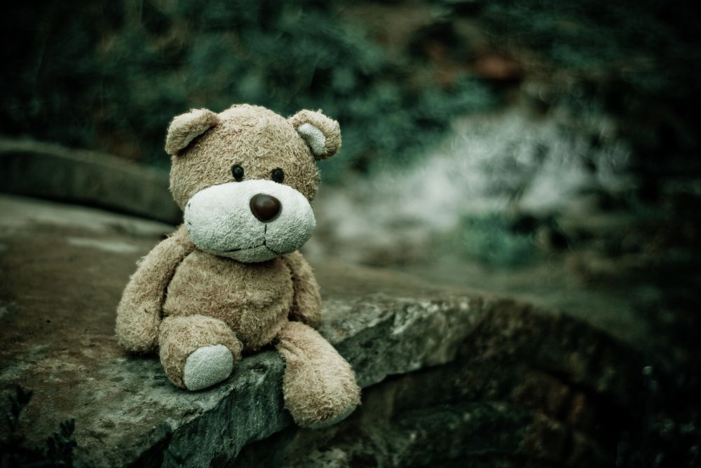Am fost un copil nefericit! Și ce? Niciodată nu e prea t&acirc;rziu pentru o copilărie fericită