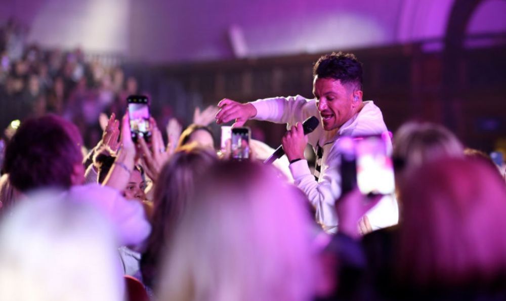 Peter Andre a ignorat avertismentele legate de coronavirus. Cum au reacționat amiratorii săi