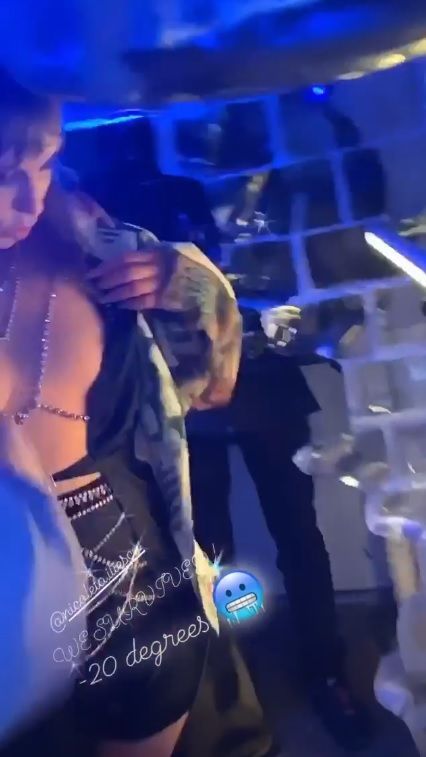 Corina Bud e &bdquo;Superstar&rdquo;! A lansat un nou videoclip, iar pozele de la filmări sunt de-a dreptul incendiare