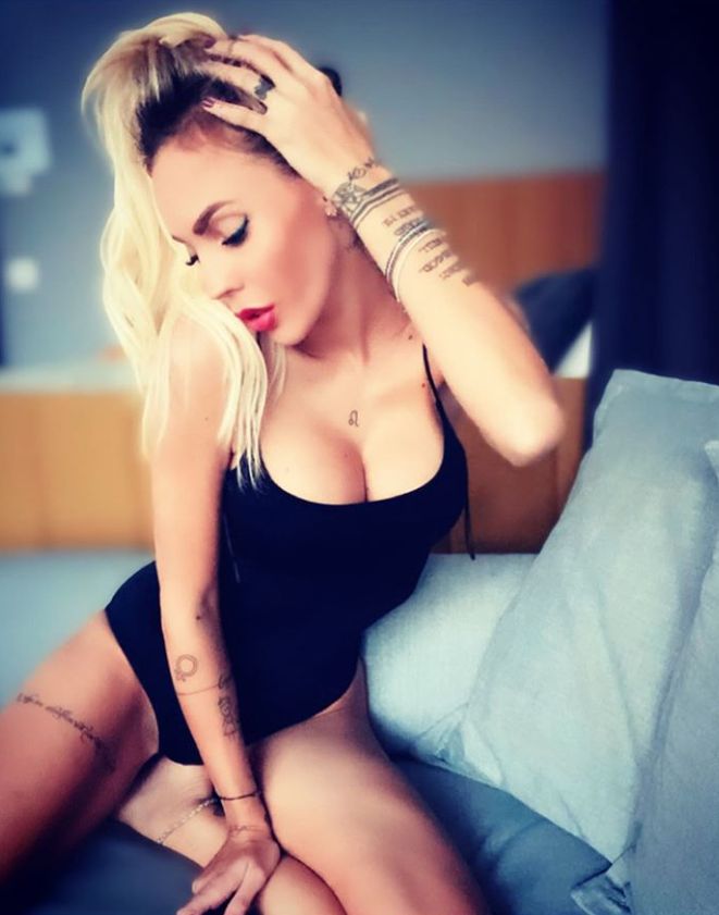 Este una dintre cele mai sexy neveste de fotbaliști. Lena Enache, imagini sexy pe Instagram
