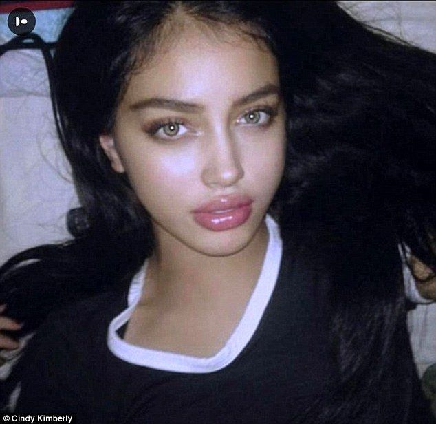 Cum arată la 21 de ani Cindy Kimberly, bona de care Justin Bieber s-a &icirc;ndrăgostit pe Instagram &icirc;n urmă cu 4 ani