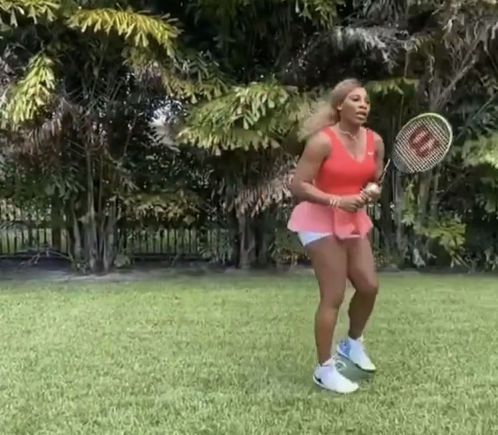 Și-a expus corpul așa cum rar o face. Serena Williams, poză de la plajă alături de familie